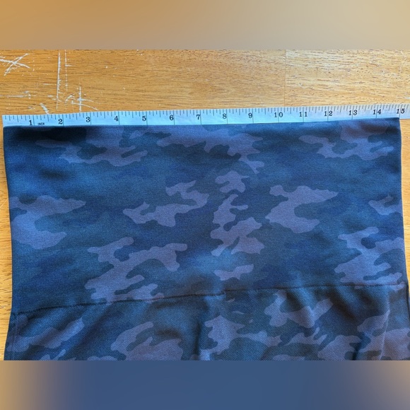 Spanx Look At Me Now High Waisted Camo Leggings Size 2XL Stretchy - Picture 12 of 14